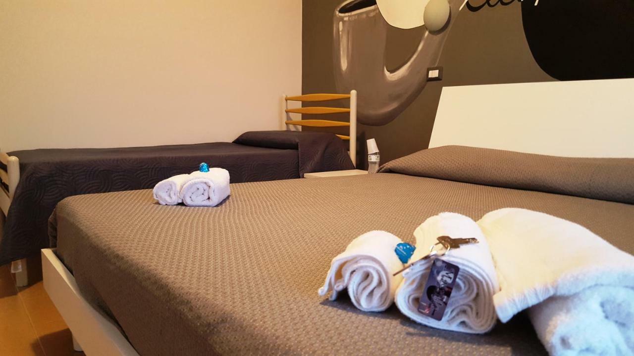 カタンザーロ La Dimora Degli Artisti Bed & Breakfast エクステリア 写真