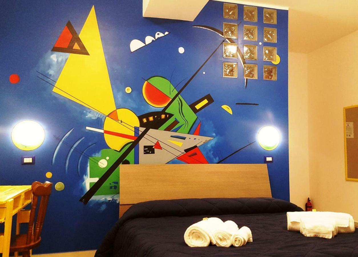 カタンザーロ La Dimora Degli Artisti Bed & Breakfast エクステリア 写真